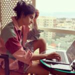 Maya Sundarakrishnan Instagram – working mornings .