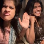 Maya Sundarakrishnan Instagram - Tik tacks with Mois @mayaskrishnan 🥸