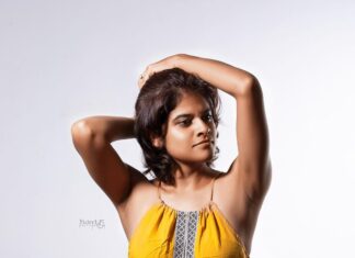 Maya Sundarakrishnan Instagram - Odu meen oda Urumeen varum varaiyil Kaathirukumaam kokku P.C. @thivakar.photo