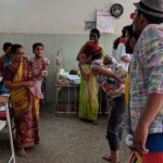 Maya Sundarakrishnan Instagram - Introduced Hospital clowning in Government Rajaji Hospital - Madurai . #clowndoctor #hospitalclowning