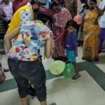 Maya Sundarakrishnan Instagram - Introduced Hospital clowning in Government Rajaji Hospital - Madurai . #clowndoctor #hospitalclowning