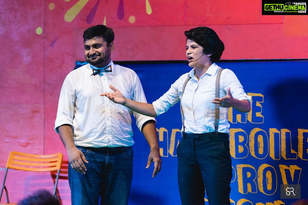 Maya Sundarakrishnan Instagram - My first improv comedy show with these super talented Improvisers . Thanks @baggythecomic For having me on board and thank you for being an amazing teacher . Improvisation allowed me to be open to a life where I don’t know what’s at the end of the tunnel and therefore appreciate what’s happening in the moment. - Take the Thathuvam Follow @halfboiledinc for more updates about the show and to know more about the improvisers . #halfboiledimprov Thank you @srinivasan_ramesh for the amazing pictures :)