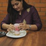 Meghana Raj Instagram - Hey guys, did you know that the famous Kerala based juice and dessert brand, FRUITBAE - @Fruit_bae is now open at 3 places in Bangalore (Koramangala, HSR Layout and Global Mall) making it a total of 28 outlets across South India? The trending Berry up, their signature dessert, is a combination of In-house Berry Puree made with real Raspberry/ Blueberry/ Blackberry/ Strawberry, Fruit Yogurt, Muesli and Ice cream. Fruit shots, a complete refreshing healthy choice, are pure fruit juice served in shot glasses without adding water or sugar. I also tried their signature Fruit Pafe, suggested by my dear friend Ahaana. It’s a perfect combination of fresh seasonal fruits, fruit yogurt and muesli. Totally loved it 😍 And finally, their Russian honey cake 😍 Something very unique and new to my taste buds! So, bookmark these locations: Jyoti Nivas College road, Koramangala. 14th Main, HSR Layout. and Lulu Global Mall’s Food court. Try and share your feedback :)