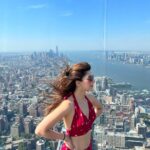 Mehrene Kaur Pirzada Instagram - New York you beauty 😍 The Edge, New York