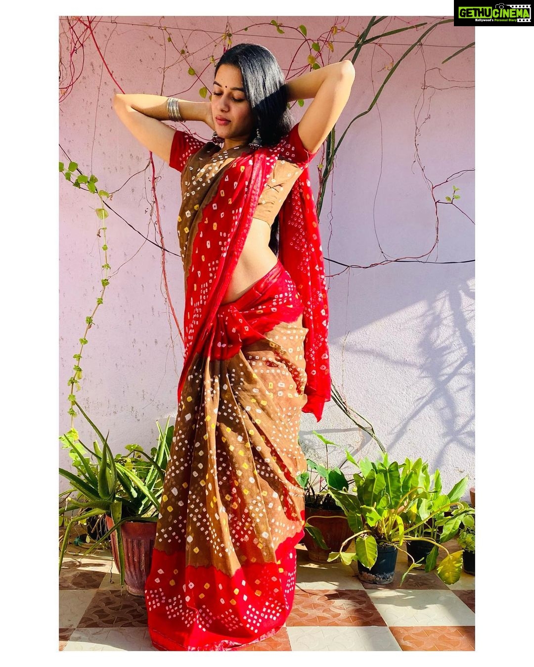 Mirnalini Ravi Instagram - #Photodump ❤️🔥