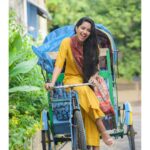 Mirnalini Ravi Instagram - #RickshawKari 🛺 PC @madhu_india_photography MUA @varsha_bridalmakeover