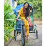 Mirnalini Ravi Instagram - #RickshawKari 🛺 PC @madhu_india_photography MUA @varsha_bridalmakeover