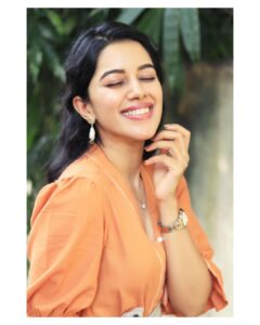 Mirnalini Ravi Instagram - “All people smile in the same language.” ☺️