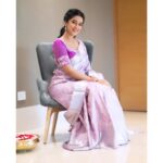 Mirnalini Ravi Instagram - Her love was like lavender, delicate & Melancholy💜 Pc @rahulravindran @mithunksairam Mua @bohobeautybydivya Hair by @vidhyamakeoverartistry Blouse by @archana.karthick Saree by @pashudh Jewels from @mspinkpantherjewel Styled by @ashez_0112 💋