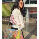 Mirnalini Ravi Instagram - I could look like a Furious person if I haven’t slept enough 😖🤪 #Airportdiaries #Offwhite 🤍 #virgilabloh Chennai Interernational Airport