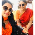 Mirnalini Ravi Instagram - 50 beautiful days with a big fat family 💚 #MGRMAGAN Super grateful to have worked with these talented bunch 💚🙏🏻 One such sets thats heartbreaking during #shootwraps #friendslikefamily Thanks to my director @ponramvvs for this opportunity 😍 @sasikumardir @thondankani @ashish_joseph_editor @ashez_0112 @thalapathyprabu @screensceneoffl Theni, India