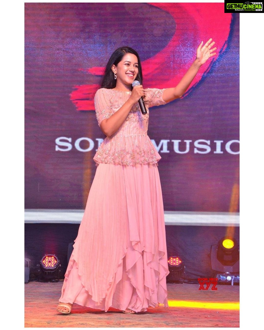 Mirnalini Ravi Instagram - GG Success meet 💕 Lots of love to you VIZAG🥰 VIZAG-"city of destiny"