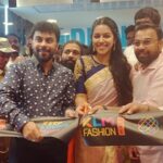 Mirnalini Ravi Instagram - Extremely happy to open @klm_fashionmall at Boduppal 💓 KEEP LOVING MORE 💕 #klmfashionmall Hairstyle by @hair_stylist_anji Makeup by @ramkrishna.jana1234567 Styled by @raji.raaga09 🥰