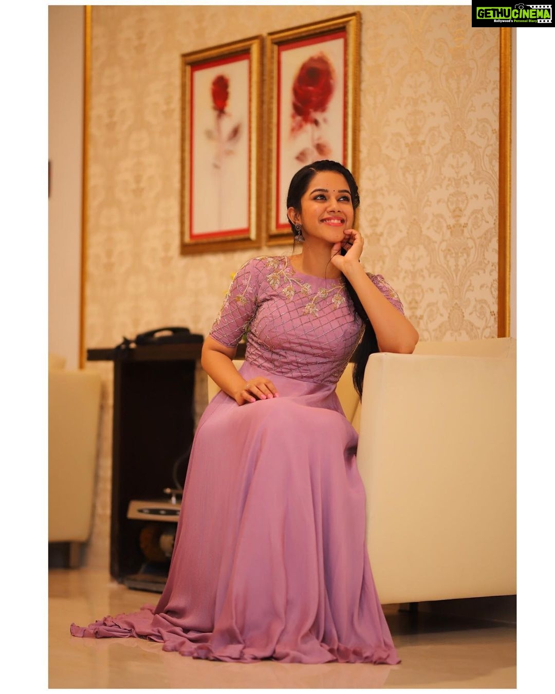 Mirnalini Ravi Instagram - This colour though 💜 #ValmikiFromSept20th #valmikipromotions Styled by @raji.raaga09 🥰 Wearing @prasannayanumula_official 💜 PC : @pramod_captures 📸 Makeup : @satishpabbu Hair by : @ramesh_siddhu