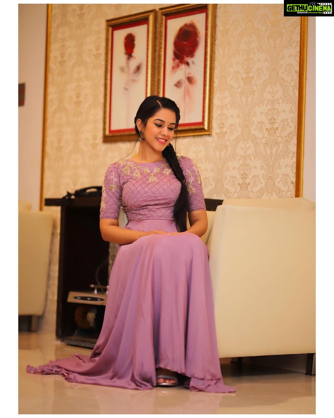 Mirnalini Ravi Instagram - This colour though 💜 #ValmikiFromSept20th #valmikipromotions Styled by @raji.raaga09 🥰 Wearing @prasannayanumula_official 💜 PC : @pramod_captures 📸 Makeup : @satishpabbu Hair by : @ramesh_siddhu