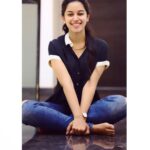Mirnalini Ravi Instagram - She was simple like Quantum Physics🖤 PC : @vijayvendhan