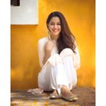 Mirnalini Ravi Instagram - Happy Easter 🐣🥚 PC : @vijayvendhan Pondicherry