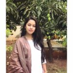 Mirnalini Ravi Instagram - இனிய தமிழ் புத்தாண்டு நல்வாழ்த்துக்கள் 🙏🏻🎊🎉💚 Pondicherry