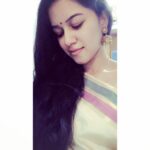 Mirnalini Ravi Instagram – Smile☺️