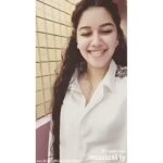 Mirnalini Ravi Instagram - Kolaveri di😍 ! First kannada dubs☺️ #noProblem#kannada#dubs#dubsmash#tamilponnu#tamilgirl #kannadadubsmash#miru#bangalore