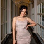 Mirnalini Ravi Instagram – Every woman in this world wears a little sparkle, some in their dress, and some in their eye 👁 
#cobraaudiolaunch 

@kiransaphotography @navadevi.rajkumar 
@abhiramisivakumar @hadazagroomingstudio 
@karen_millen @pipabella Crowne Plaza  Chennai Adyar Park