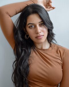 Mirnalini Ravi Instagram - Calm-First Zone🧣

@irst_photography