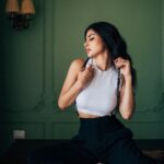 Mouni Roy Instagram - How serious life decisions are being made😜- eyes wide shut & hoping for the best 👀😬 • • • • • • Creative direction & photography by @bharat_rawail Style my @anusoru @nidhikurda Make up @mukeshpatilmakeup Hair @hairbysharda