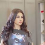 Mouni Roy Instagram - Do you have a little puppy at home that wants to get stronger? Drools Daily Nutrition is all you need! Formulated in the US, it’s a mix of real chicken & eggs & 0 fillers and by products. @Droolsindia is a super nutritious way for your dogs to get their daily intake of protein & vitamins ! Choose Wise. Choose Drools 🐾🐾