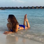Mouni Roy Instagram - Mentally here 🏝