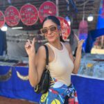 Mrunal Thakur Instagram – The magical world of Indian art, craft and cuisine- Delhi Haat 💕💕💕 

#delhi #india #art #craft #cuisine #travel