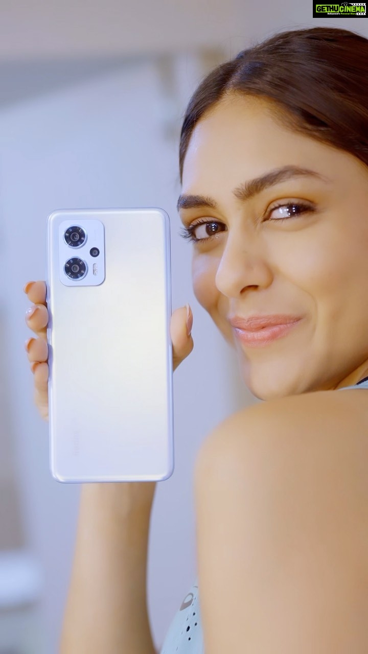 Mrunal Thakur Instagram - The newly launched #RedmiK50i is built for those who dare to #LiveExtreme. Challenge yourself to the limit with LiquidCool Technology 2.0 and blazing fast speeds, multitasking, and play longer on just one charge! Grab yous now and blaze through your day! #MediaTekDimensity8100 #125gbands #LPDDR5