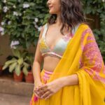 Mrunal Thakur Instagram - 🌸🌼 Styled by: @ArchaMehta Outfit: @Monikanidhi Jewellery: @Minerali_store Styling team: @Ruchi.munoth @abhishri__maru Hair: @deepalideokar Make up: @missblender Photos: @jvfilms