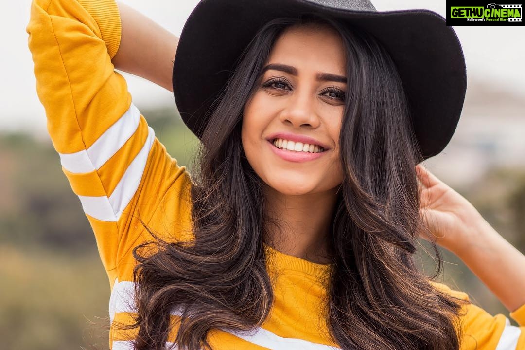 Nabha Natesh Instagram - Happy Valentine's Day y'all ❤️❤️ Shot by the super duper talented @chandanaphotography😘More pictures coming soon ☺️ Makeup by : @pukhrambam