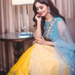 Nabha Natesh Instagram - Ooooookaaaaaayyyy soooooo it’s happening tmrw guys ☺️☺️☺️don’t forget to catch a show #nannudochukunduvateonsep21 In @ashwinireddyofficial Styled by @impriyankasahajananda Accessories @kushalsfashionjewellery Shot by @crafty_chandu For #nannudochukunduvate Pre release event☺️