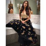 Nabha Natesh Instagram - Last eve for SIIMA 2018❤️❤️ In absolute love with this stunning ensemble by @mahitha_prasad . . . Skirt Concept by @savitha_reddy Earrings @bcos_its_silver Clutch @thebaglabbengaluru #siima2018 #pantaloonssiima