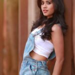 Nabha Natesh Instagram – Another fav picture😬posting to stay alive on social media ☺️☺️
Shot by awesome @snabhi 
#throwback#shoot#nabhanatesh#dungreelove#act or