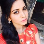 Nabha Natesh Instagram - Monday mornings are the bestt☺️☺️shoot mode😀LEE❤️ #work#actor#nofilter#freespirited#excitedsoul #loveformovies
