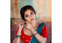 Nabha Natesh Instagram - ‘Love looks not with the eyes, but with the mind, And therefore is winged Cupid painted blind’ - William Shakespeare : : : Photography credits: @prayok_photography Wardrobe: @mahitha_prasad @blousehousebymahithaprasad MUA: @shreeyapawar_makeup_studio Accessories: @desilverstudioblr #coloursoftheculture #coloursofindia