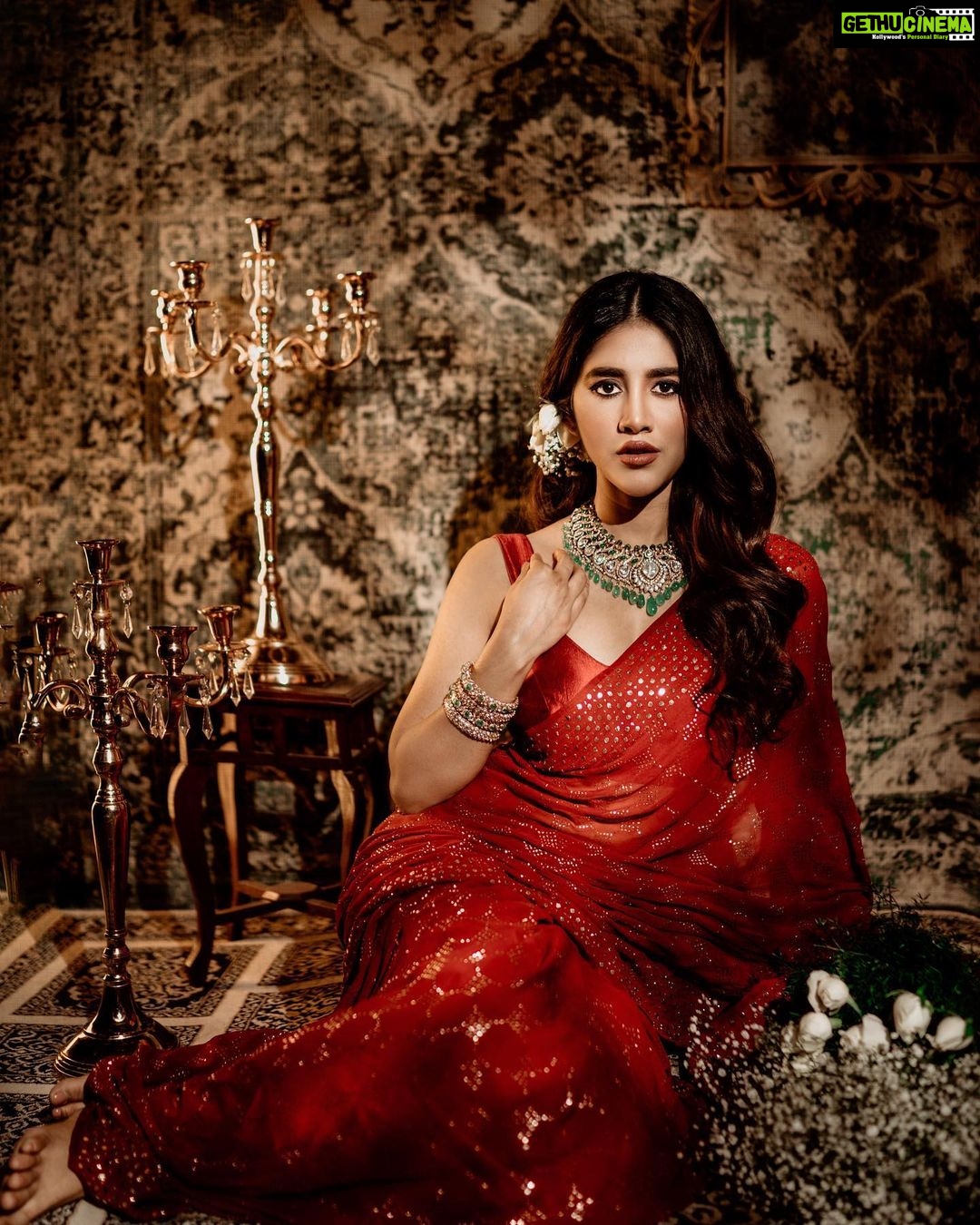 Nabha Natesh Instagram - 🥀🥀🥀🥀🥀🥀 ; : : For @youandimag Styling: @officialAnahita Outfit: @Paaprikastore Jewellery: @Kalasha_FineJewels Makeup: @StyliciousBySam Hair: @GulzarrWalaani Decor: @OneWeddingindia Photography: @Adrin_Sequeira; Assistants: @Abhishek0.7 and @paint.the.dark Videography: @gyan.singh.thakur