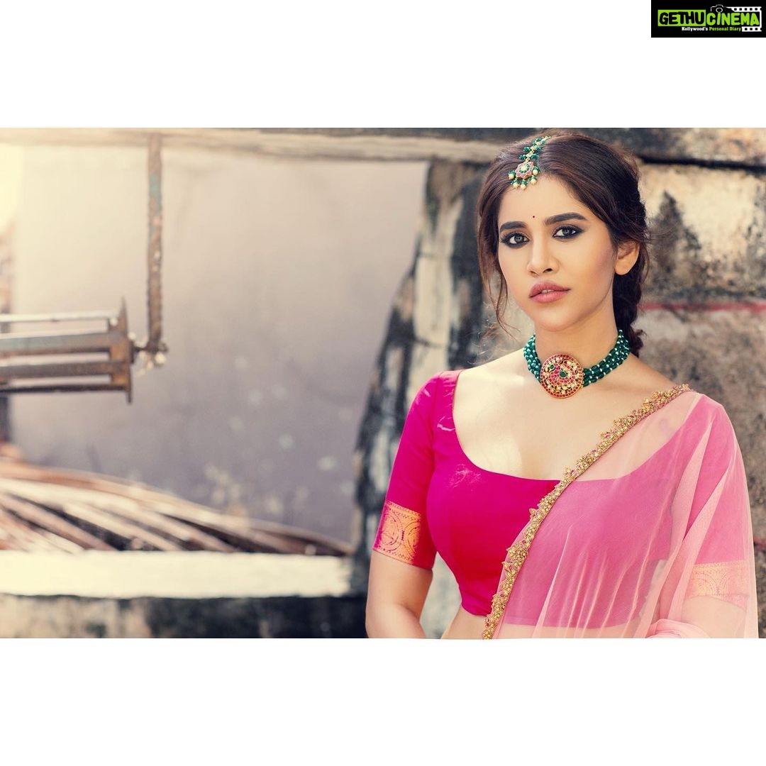 Nabha Natesh Instagram - Wishing you all a happy diwali 🪔 🪔🪔