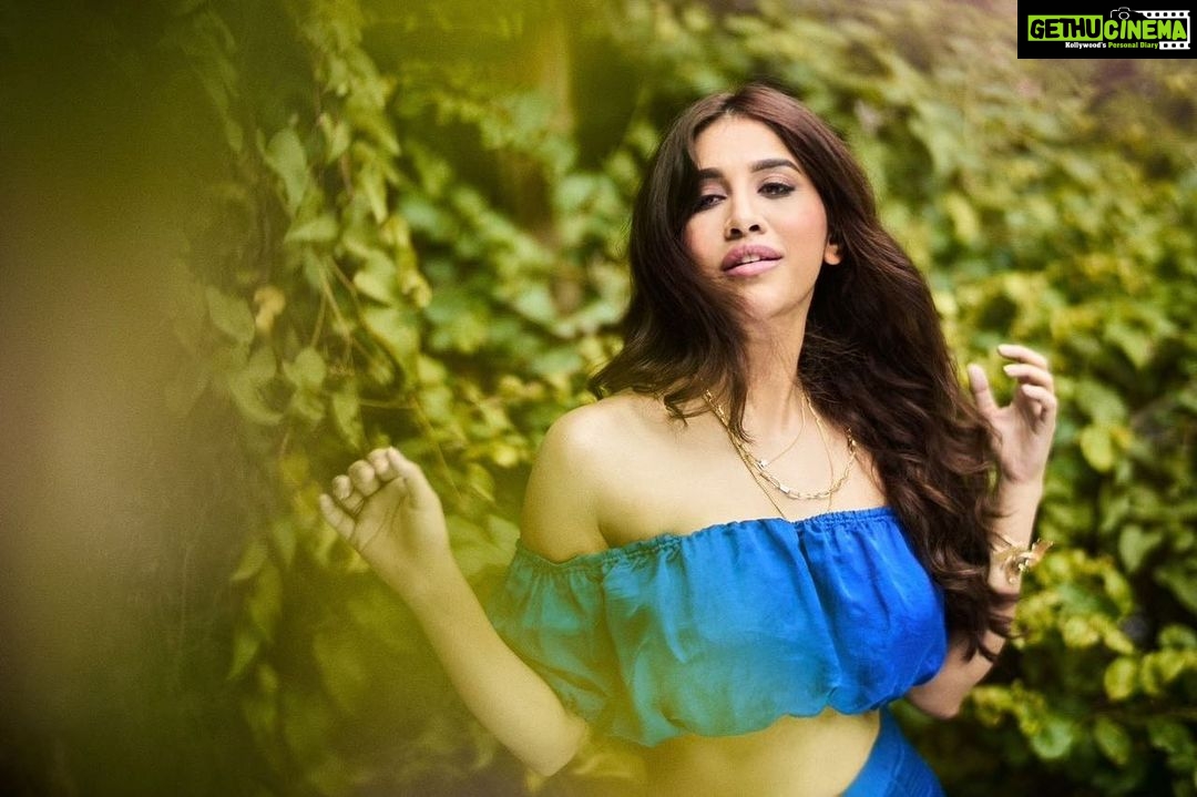 Nabha Natesh Instagram - Beguile ✨ : : : : : Photography @shreyansdungarwal Outfit @feathersbtq Styled by @impriyankasahajananda Curated by @sunnybond MUA : @iramakeupstudios Hair : @Durgaraokavala Ast by : @barathkumarpalakurthi @dilipkotyada