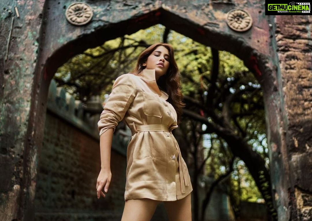 Nabha Natesh Instagram - So u were saying ?! : : : Photography @shreyansdungarwal Outfit @feathersbtq Styled by @impriyankasahajananda Curated by @sunnybond MUA : @iramakeupstudios Hair : @Durgaraokavala Ast by : @barathkumarpalakurthi @dilipkotyada