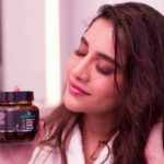 Nabha Natesh Instagram - Wanna know the secret to my healthy hair? I found a revolutionary product! India's 1st Coffee Scalp Scrub by @mcaffeineofficial that is proven to reduce dandruff by 99%! When I used it for the 1st time 2 months ago, I felt the difference instantly. The scrubbing action from the coffee particles helped in deep cleansing my scalp and it feels so clean & non-greasy these days! And as my scalp health improved, my hair became MUCH healthier. It is literally a master product for your hair as only a healthy scalp leads to a healthy hair! Go get your hands on this scalp saviour from mCaffeine’s website - www.mcaffeine.com & use my code - NABHA20 - for an extra 20% off! Happy scrubbing! Video captured and edited by - @bhanutejaphotography & @9vphotography #mCaffeine #CoffeeForHair #CoffeeScalpScrub #brewforyourhair