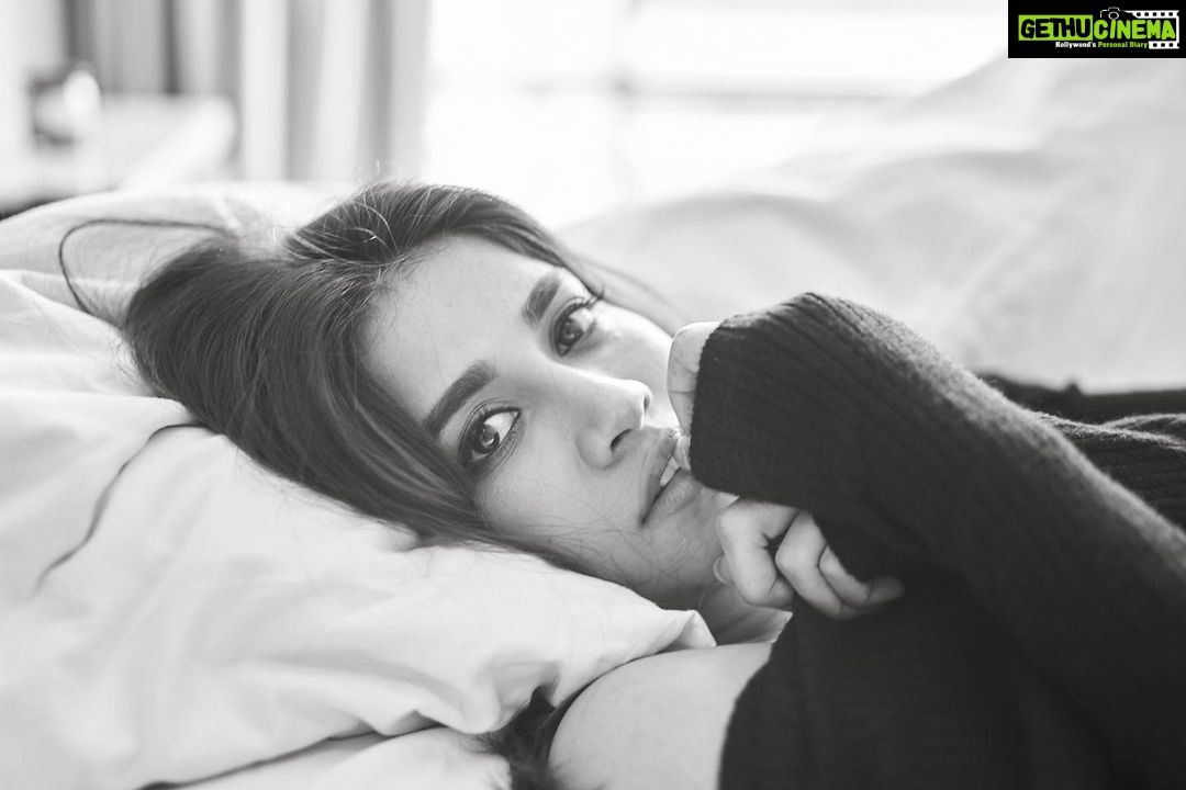Nabha Natesh Instagram - 🖤 : : : : : : #nnbnwsaga