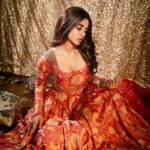 Nabha Natesh Instagram - Embrace ur inner orange !’ 🔥 : : : : : Styled by @officialanahita Outfit: @mrunalinirao Earrings: @amrapalijewels Ring: @amari_.jewellery Backdrop: @lumeinc Pic: @adrin_sequeira