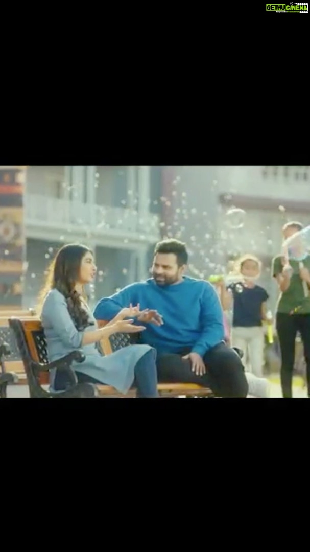 Nabha Natesh Instagram - @jetpanja @subbu_cinema @svccofficial @musicthaman @zeestudiosofficial #solobrathukesobetter #sbsbondec25th #sbsbtrailer