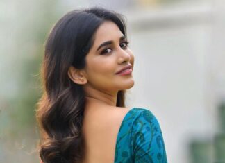 Nabha Natesh Instagram - Wishing everyone a happy Dussehra🌸 #happydussehra #happyvijayadashami