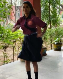 Nabha Natesh Instagram - Back to school for #solobrathukesobetter 🥶🥶🥶🥶pah how excited do I look ???!!! 😛 Oh btw have u seen it in the theatres yet !!!I #sbsbblockbuster #solobrathukesobetter #celebratingcinema