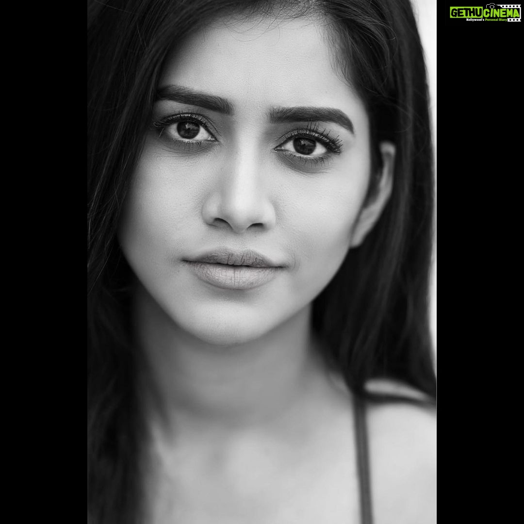 Nabha Natesh Instagram - #challengeaccepted 🖤 Here is a post celebrating womenhood , supporting women empowerment and solidarity! : : I nominate all the super-girls out there to take up the challenge . Post a b/w picture ,tag me and your fellow women !! #womensupportingwomen