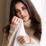 Nabha Natesh Instagram - Happy Valentine’s Day to everyone who are in love ( With themselves /others) !! : : : : : : : @kalyanyasaswi 📸
